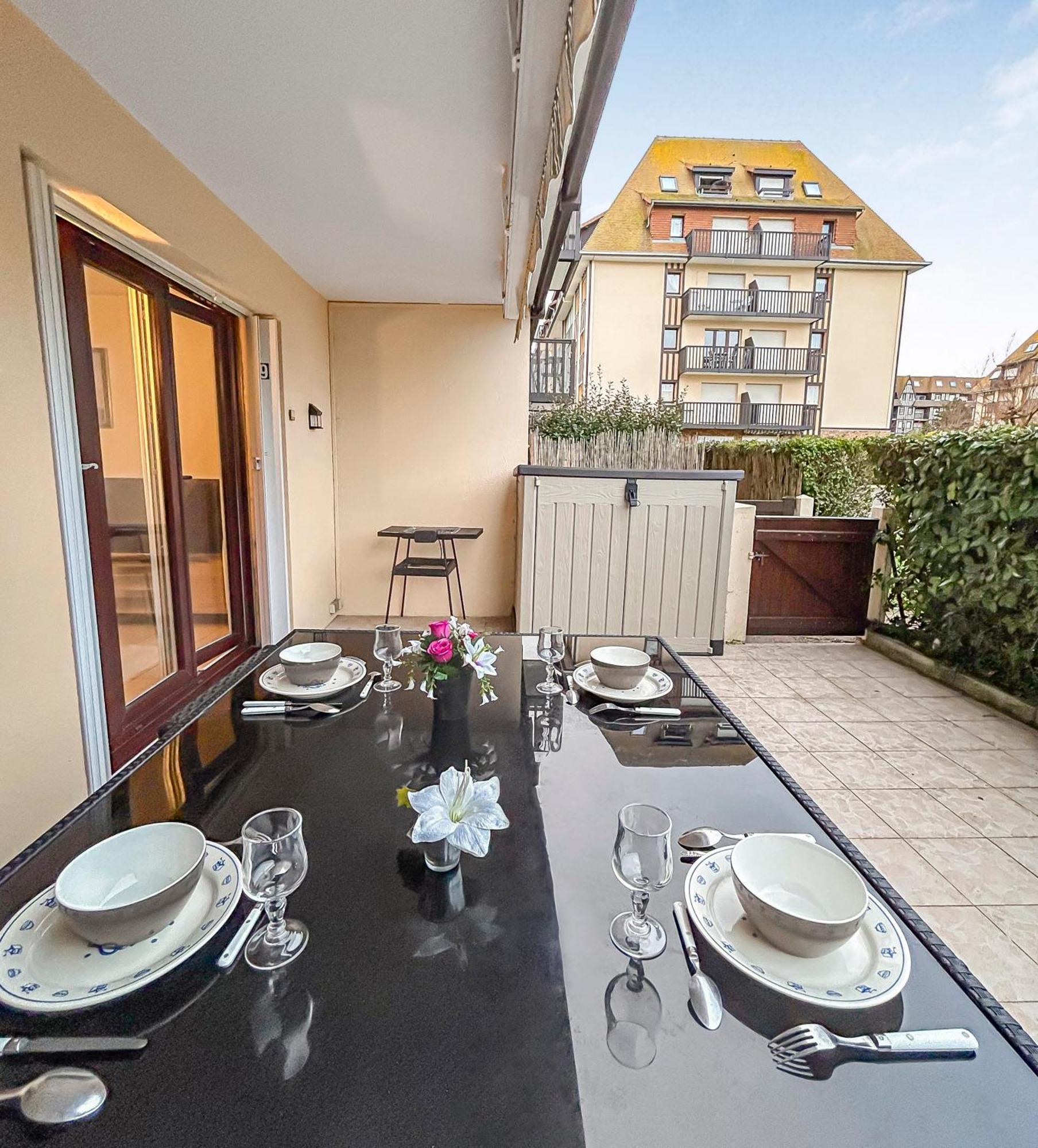Grande Terrasse Privee A 5min De La A Pied * Villers-sur-Mer